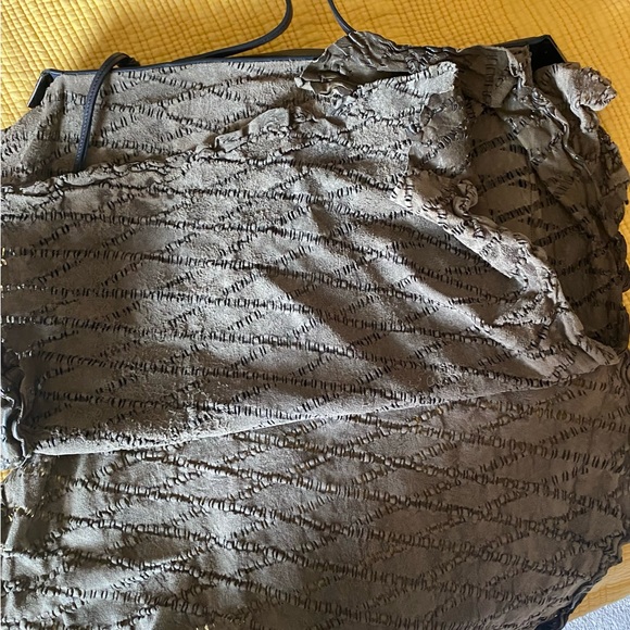 Gray - Picture 4 of 6